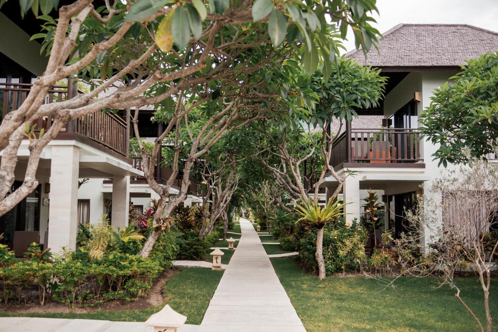 Living Asia Resort And Spa Senggigi Exterior foto
