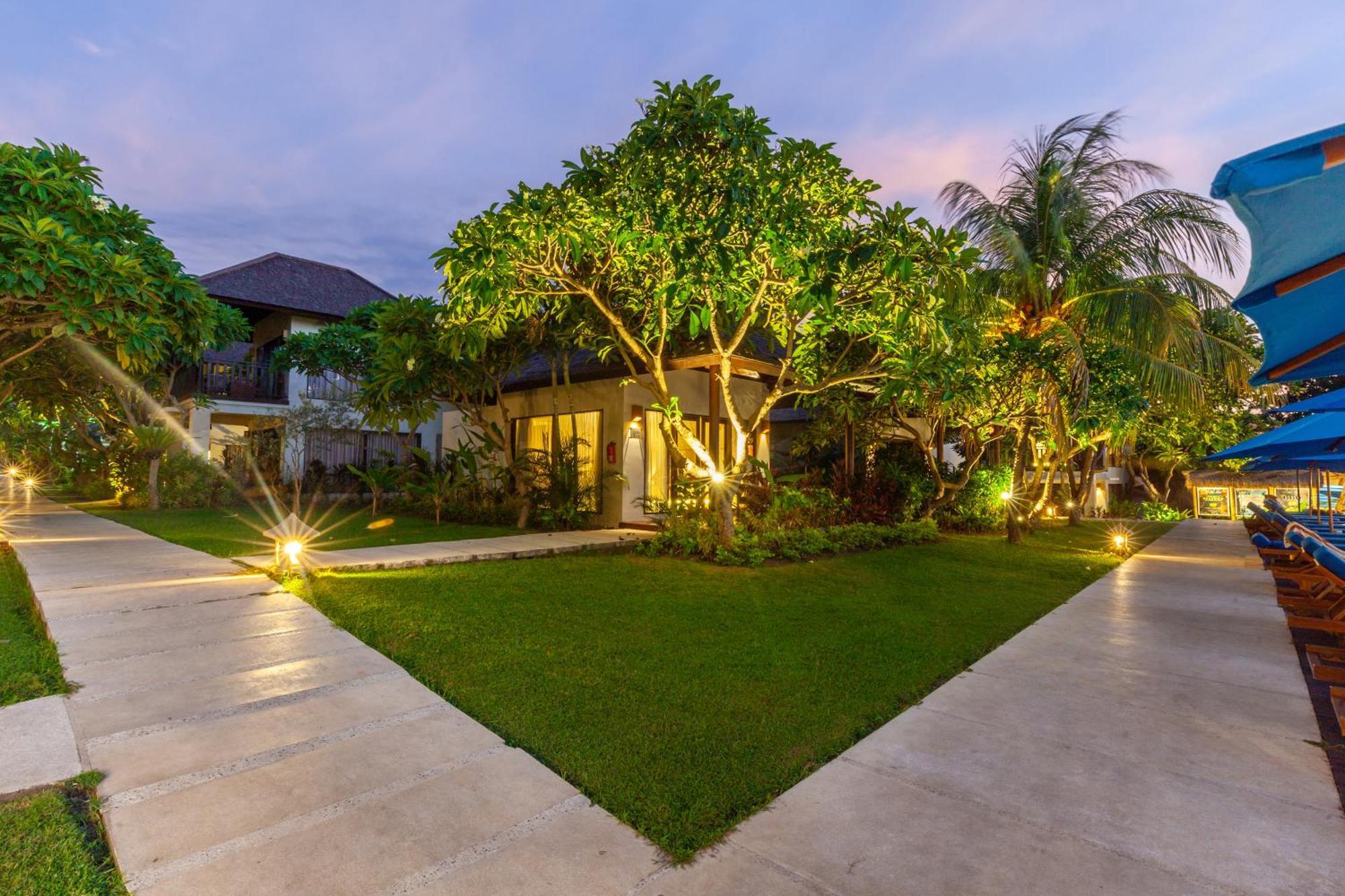 Living Asia Resort And Spa Senggigi Exterior foto